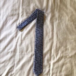 Blue and white tie